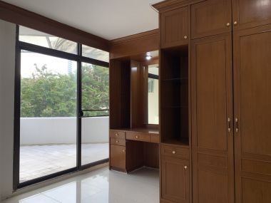 CONDO FOR RENT at The Waterford Park Sukhumvit 53 2 Bedroom 3 Bathroom 35,000THB/month Fully furnished