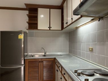 CONDO FOR RENT at The Waterford Park Sukhumvit 53 2 Bedroom 3 Bathroom 35,000THB/month Fully furnished