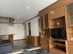 CONDO FOR RENT at The Waterford Park Sukhumvit 53 2 Bedroom 3 Bathroom 42,000THB/month Fully furnished