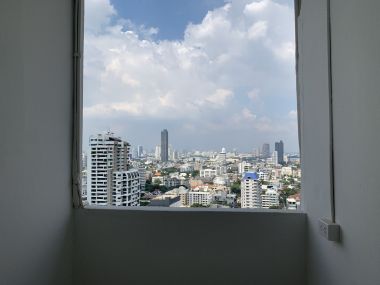 CONDO FOR RENT at The Waterford Park Sukhumvit 53 2 Bedroom 3 Bathroom 42,000THB/month Fully furnished