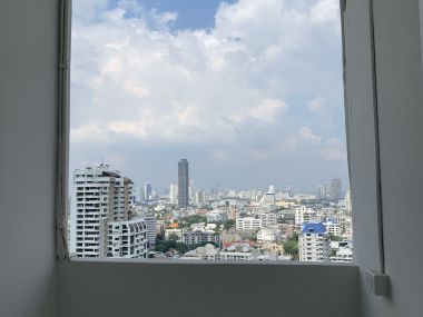 CONDO FOR RENT at The Waterford Park Sukhumvit 53 2 Bedroom 3 Bathroom 42,000THB/month Fully furnished