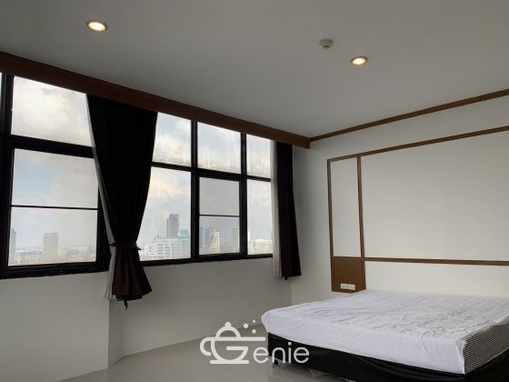 CONDO FOR RENT at The Waterford Park Sukhumvit 53 2 Bedroom 3 Bathroom 42,000THB/month Fully furnished