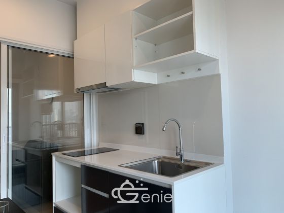 ให้เช่า The Tree Sukhumvit 71 - Ekkamai 1 ห้องนอน 30 ตรม. ราคาเพียง 12,000บาท/เดือน ใกล้ BTS พระโขนง เฟอร์นิเจอร์ครบพร้อมเข้าอยู่