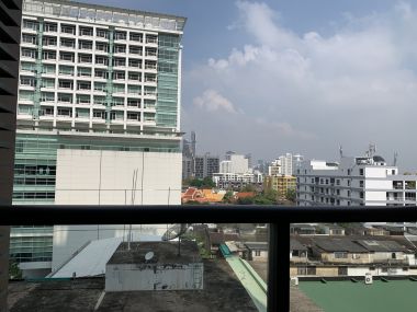 For Rent At The Loft Ekkamai 1 Bedroom 1 Bathroom 25,000/month Fully furnished