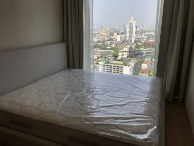 For Rent!! Wyndham Garden Bangkok Sukhumvit 42 Fully furnished size 42.54 sqm. (ฺBTS Eakkamai) / Auto Parking