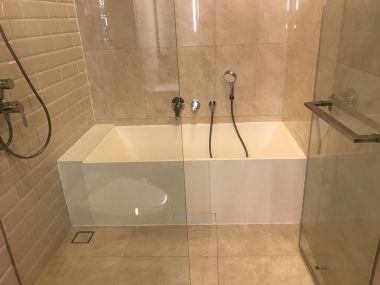 For Rent!! Wyndham Garden Bangkok Sukhumvit 42 Fully furnished size 42.54 sqm. (ฺBTS Eakkamai) / Auto Parking