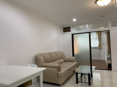 For Rent! Supalai Place Sukhumvit 39 1 Bedroom 1 Bathroom 22,000 THB/Month  Fully furnished