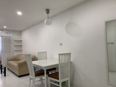 For Rent! Supalai Place Sukhumvit 39 1 Bedroom 1 Bathroom 22,000 THB/Month  Fully furnished