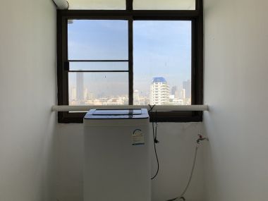 CONDO FOR RENT At The Waterford Park Sukhumvit 53  2  Bedrooms 3 Bathrooms 20,000THB/month Fully furnished