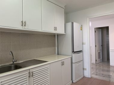 CONDO FOR RENT At The Waterford Park Sukhumvit 53  2  Bedrooms 3 Bathrooms 20,000THB/month Fully furnished