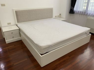 For Rent At Acadamia Grand Tower 2 Bedrooms 1 Bathroom 40,000THB/month Fully furnished