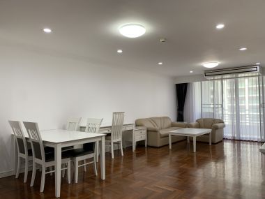 For Rent At Acadamia Grand Tower 2 Bedrooms 1 Bathroom 40,000THB/month Fully furnished