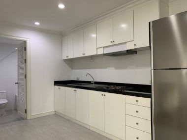 For Rent At Acadamia Grand Tower 2 Bedrooms 1 Bathroom 40,000THB/month Fully furnished