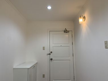 For Rent At Acadamia Grand Tower 2 Bedrooms 1 Bathroom 38,000THB/month Fully furnished