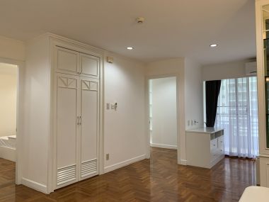 For Rent At Acadamia Grand Tower 2 Bedrooms 1 Bathroom 38,000THB/month Fully furnished