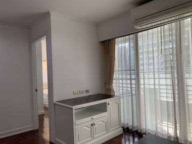 For Rent At Acadamia Grand Tower 2 Bedrooms 1 Bathroom 38,000THB/month Fully furnished