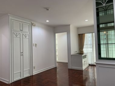 For Rent At Acadamia Grand Tower 2 Bedrooms 1 Bathroom 38,000THB/month Fully furnished