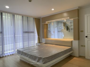 For Rent! at Supalai Place Sukhumvit 39 2 Bedrooms 2 Bathroom 42,000 THB/Month  Fully furnished
