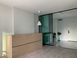 Hot Deal !! Aspire Rama 9 For Sale 2 Bedrooms 2 Bathrooms  5,600,000 THB Fully furnished