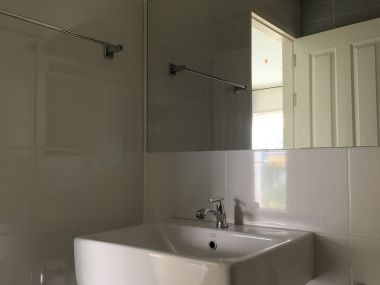 ขายด่วน!!! ราคาดี จนต้องรีบคว้าที่ Aspire Rama9 2 ห้องนอน 2 ห้องน้ำ 66 ตรม. ใกล้ MRT พระราม 9 เพียง 5,600,000 บาท เฟอร์นิเจอร์ครบพร้อมเข้าอยู่