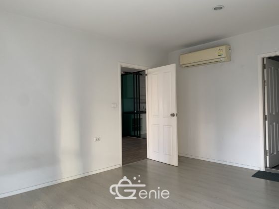 Hot Deal !! Aspire Rama 9 For Sale 2 Bedrooms 2 Bathrooms  5,600,000 THB Fully furnished