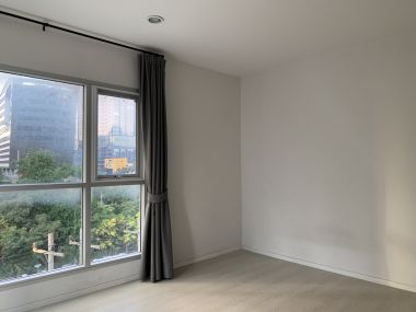 ขายด่วน!!! ราคาดี จนต้องรีบคว้าที่ Aspire Rama9 2 ห้องนอน 2 ห้องน้ำ 66 ตรม. ใกล้ MRT พระราม 9 เพียง 5,600,000 บาท เฟอร์นิเจอร์ครบพร้อมเข้าอยู่