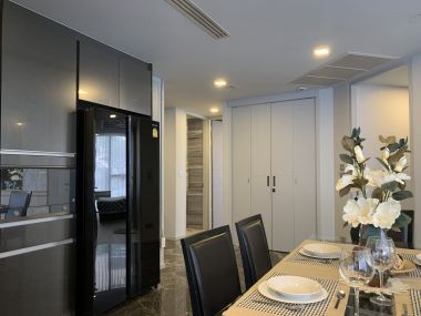 คอนโดให้เช่า Ashton Residence 41 เพียง 150,000บาท/เดือน 3 ห้องนอน 3 ห้องน้ำ 135 ตรม. ห้องใหญ่อยู่สบาย ใกล้ BTS ทองหล่อ เฟอร์นิเจอร์ครบพร้อมเข้าอยู่