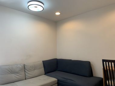 Hot Deal! เช่า/ขาย Zenith Place Sukhumvit 42 ราคาเพียง 12,000บาท/เดือน 1 ห้องนอน 1 ห้องน้ำ 30 ตรม. ใกล้ BTS เอกมัย เฟอร์นิเจอร์ครบพร้อมเข้าอยู่