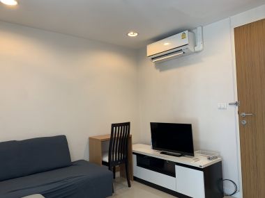 Hot Deal! เช่า/ขาย Zenith Place Sukhumvit 42 ราคาเพียง 12,000บาท/เดือน 1 ห้องนอน 1 ห้องน้ำ 30 ตรม. ใกล้ BTS เอกมัย เฟอร์นิเจอร์ครบพร้อมเข้าอยู่