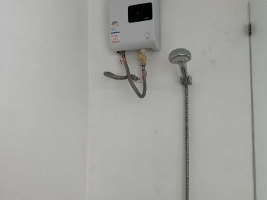 Condo For Rent At The Waterford Park Sukhumvit 53 2 Bedrooms 2 Bathrooms 20,000THB/month Fully furnished