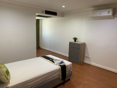 CONDO FOR RENT At The Waterford Park Sukhumvit 53 3 Bedrooms 3 Bathrooms 45,000THB/month Fully furnished