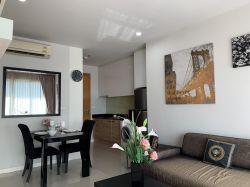 For Sale/Rent at Circle Sukhumvit 11 1 Bedroom 1 Bathroom Sale 5,900,000 THB Rent 29,000THB/month Fully furnished