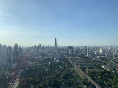 For Sale/Rent at Circle Sukhumvit 11 2 Bedroom 2 Bathroom Sale 18,000,000 THB Rent 90,000THB/month Fully furnished