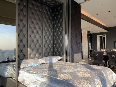 For Sale/Rent at Circle Sukhumvit 11 2 Bedroom 2 Bathroom Sale 18,000,000 THB Rent 90,000THB/month Fully furnished