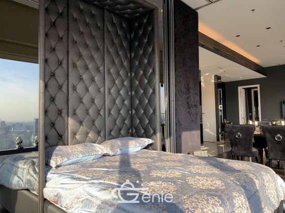 For Sale/Rent at Circle Sukhumvit 11 2 Bedroom 2 Bathroom Sale 18,000,000 THB Rent 90,000THB/month Fully furnished