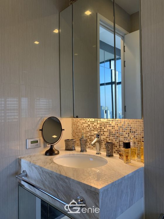 For Sale/Rent at Circle Sukhumvit 11 2 Bedroom 2 Bathroom Sale 18,000,000 THB Rent 90,000THB/month Fully furnished