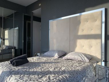 For Sale/Rent at Circle Sukhumvit 11 2 Bedroom 2 Bathroom Sale 18,000,000 THB Rent 90,000THB/month Fully furnished