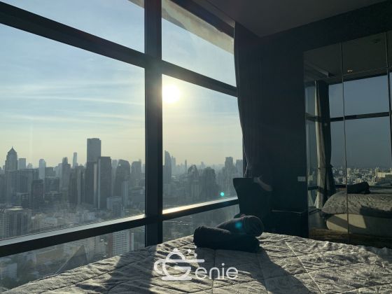 For Sale/Rent at Circle Sukhumvit 11 2 Bedroom 2 Bathroom Sale 18,000,000 THB Rent 90,000THB/month Fully furnished