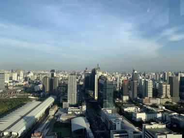 For Sale/Rent at Circle Sukhumvit 11 2 Bedroom 2 Bathroom Sale 18,000,000 THB Rent 90,000THB/month Fully furnished