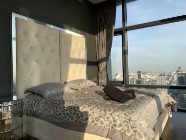 For Sale/Rent at Circle Sukhumvit 11 2 Bedroom 2 Bathroom Sale 18,000,000 THB Rent 90,000THB/month Fully furnished