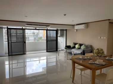 CONDO FOR RENT At The Waterford Park Sukhumvit 53 2 Bedrooms 3 Bathrooms 45,000THB/month Fully furnished