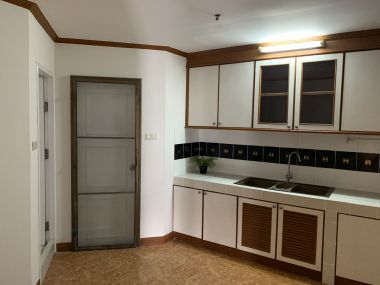 CONDO FOR RENT At The Waterford Park Sukhumvit 53 2 Bedrooms 3 Bathrooms 45,000THB/month Fully furnished