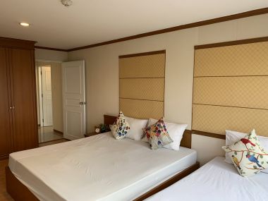 CONDO FOR RENT At The Waterford Park Sukhumvit 53 2 Bedrooms 3 Bathrooms 45,000THB/month Fully furnished