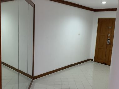 CONDO FOR RENT At The Waterford Park Sukhumvit 53 3 Bedrooms 3 Bathrooms 40,000THB/month Fully furnished