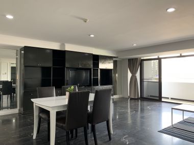 CONDO FOR RENT At The Waterford Park Sukhumvit 53 3 Bedrooms 3 Bathrooms 50,000THB/month Fully furnished