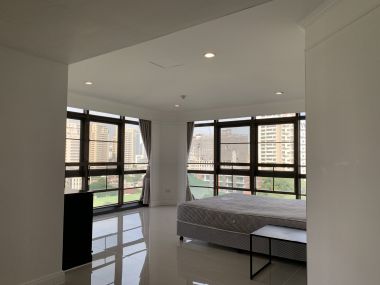CONDO FOR RENT At The Waterford Park Sukhumvit 53 3 Bedrooms 3 Bathrooms 50,000THB/month Fully furnished