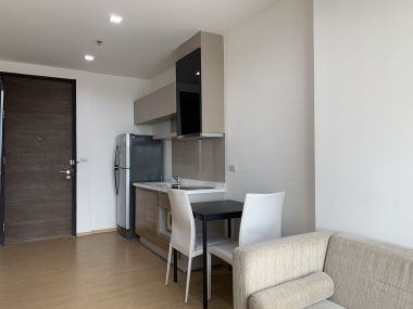 Hot Deal!! For rent! at Rhythm Sukhumvit 50 1 Bedroom 1 Bathroom 20,000/month Fully furnished