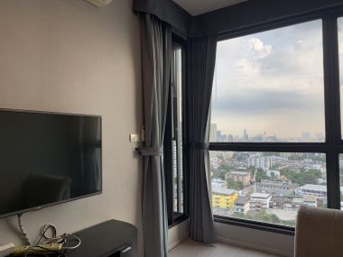 ให้เช่า!!! Rhythm Sukhumvit 44/1 1 ห้องนอน 35 ตรม ใกล้ BTS พระโขนง เพียง 22,000บาท/เดือน เฟอร์นิเจอร์ครบพร้อมเข้าอยู่ (ราคาต่อรองได้)