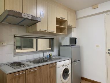 For Sale at Plus 38 Studio 1 Bathroom 4,200,000THB Fully furnished