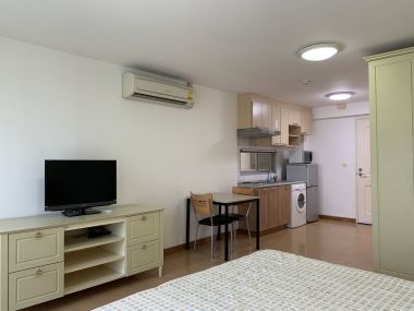 For Sale at Plus 38 Studio 1 Bathroom 4,200,000THB Fully furnished